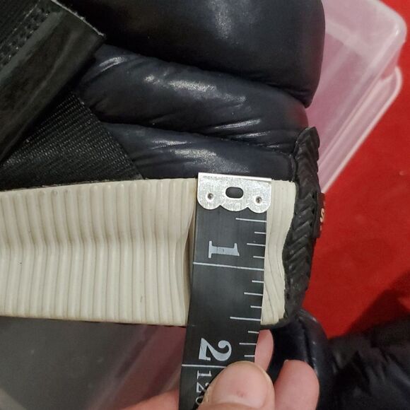 Sorel Out N About Sneak Puffy Strap Boots in Navy Blue Size 7 - Picture 13 of 13